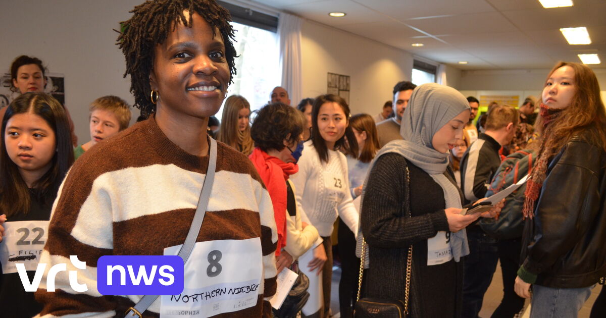 Disque 'Reading Aloud in Multiple Languages' à Schaerbeek
