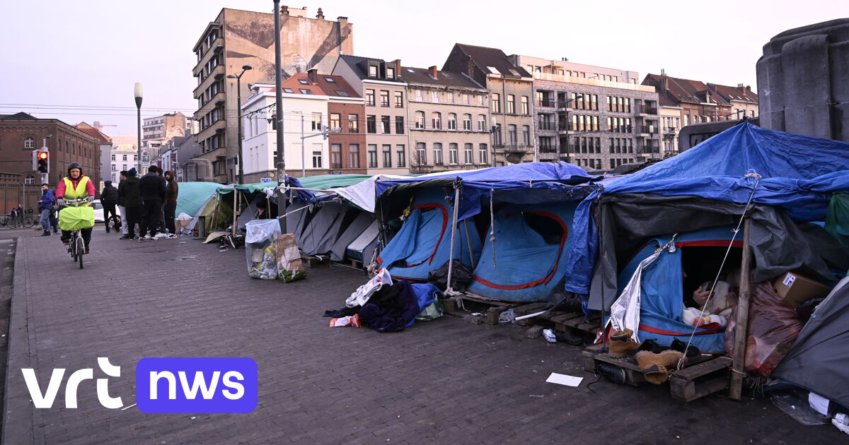 Le camp de tentes pour demandeurs d'asile n'est pas évacué comme prévu