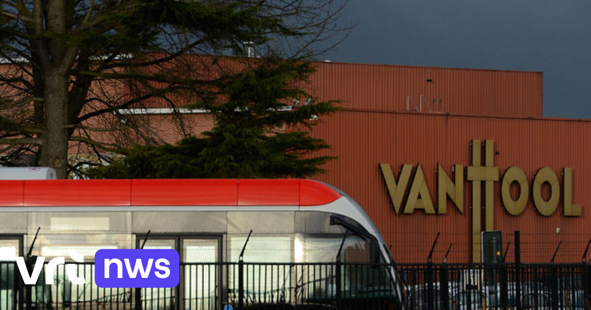 Le constructeur de bus Van Hool va recruter 125 employés hautement qualifiés