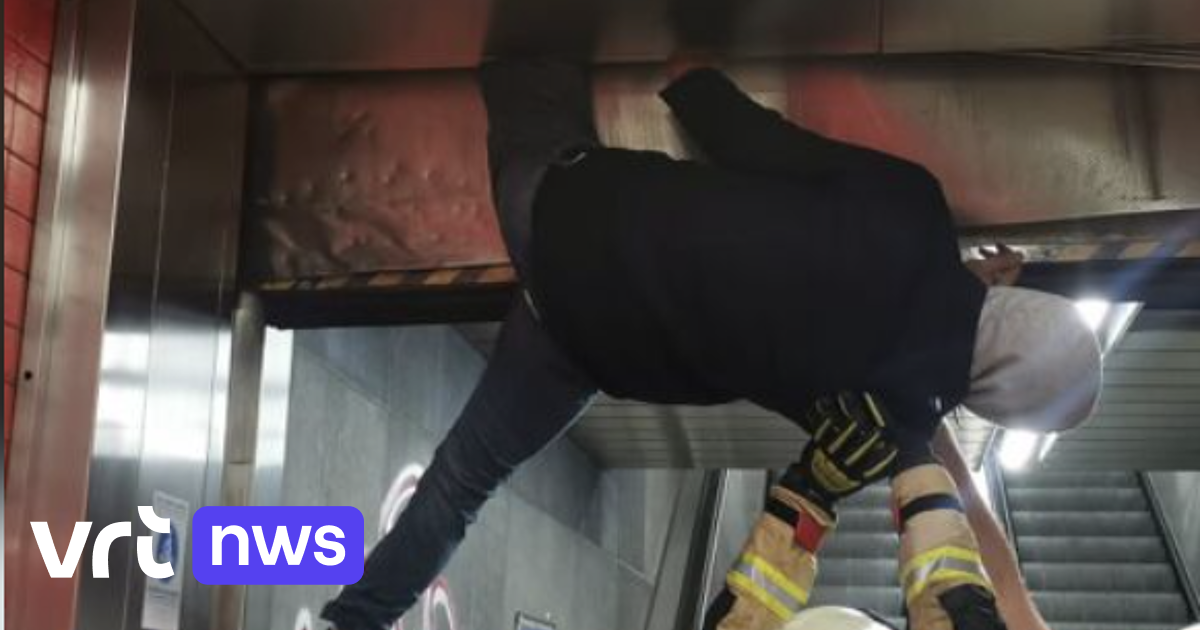 Les volets roulants des stations de métro vont être remplacés après une série d'incidents