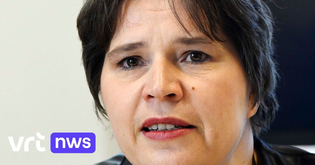 Le bourgmestre de Schaerbeek porte plainte après avoir été traité de « sale pute » lors d'une séance du conseil