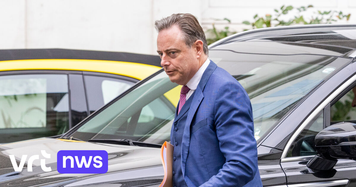 La campagne de formation de M. De Wever est en lambeaux