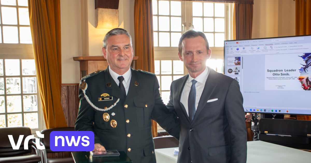 Médaille d'honneur pour s'assurer que la Slovaquie connaissait le pilote de chasse de la Seconde Guerre mondiale enterré en Flandre