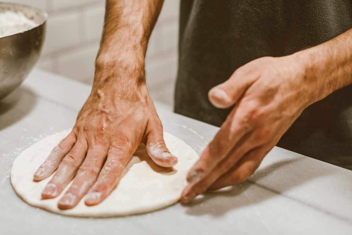Pinsa romana : le guide complet pour la préparer et la cuire chez soi