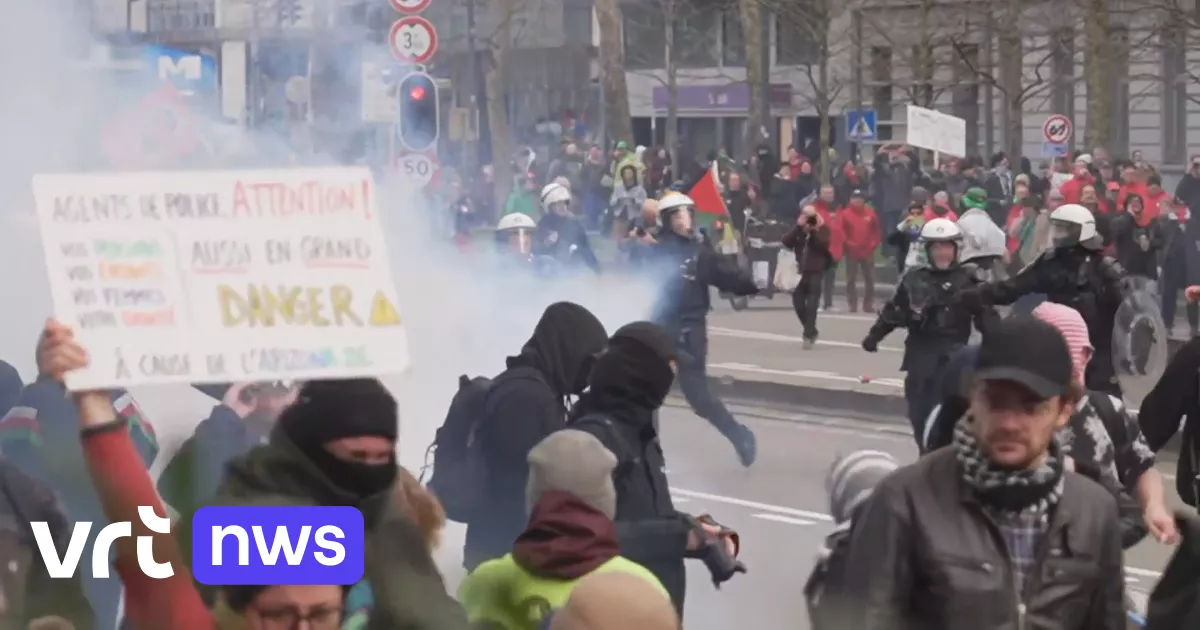 80.000 personnes lors d'une manifestation syndicale nationale à Bruxelles, la police charge les manifestants (VIDEO)